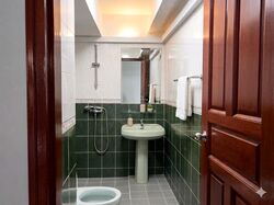 Melville Park (D18), Condominium #566093601